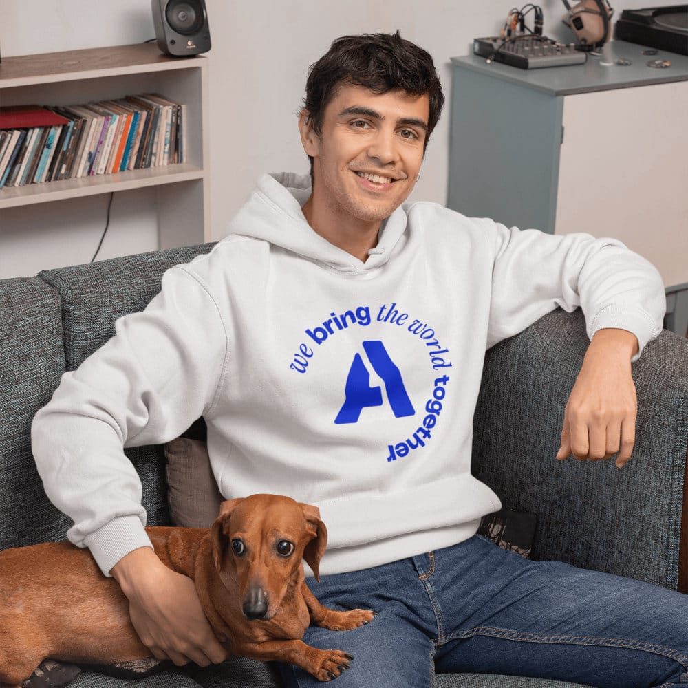 AIFS Travel Hoodie – Weiß mit Logo